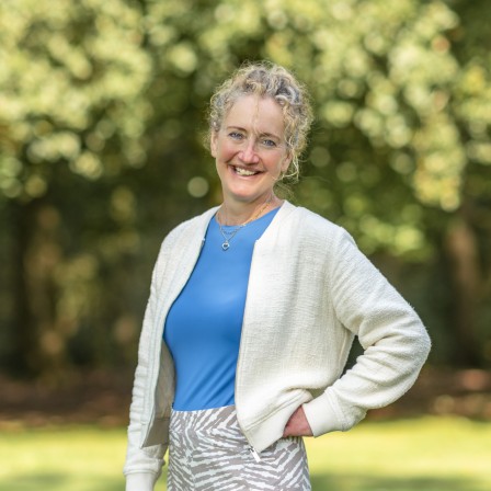Esther Roelofs